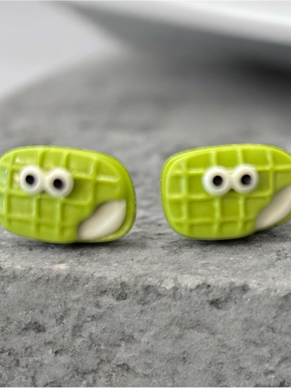 Kids Lime Green Waffle Stud Earrings - Cute Food Novelty